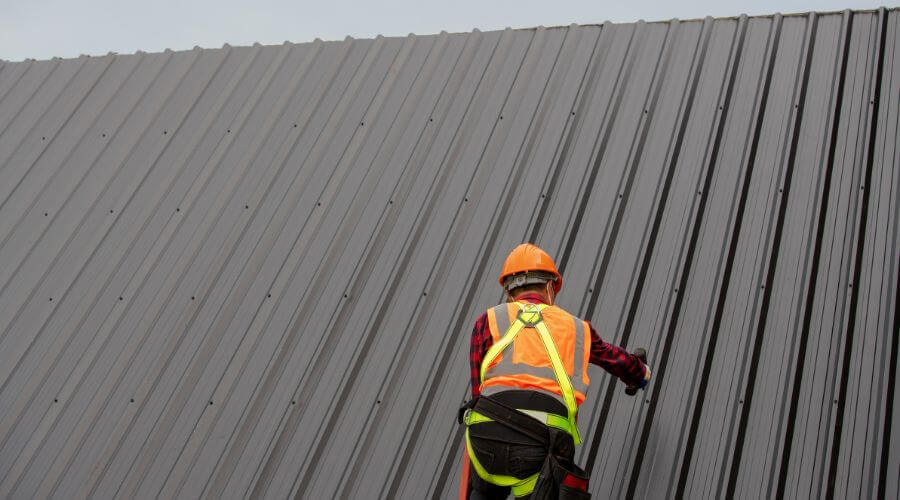 Professional metal roof installation services in Laura, IL